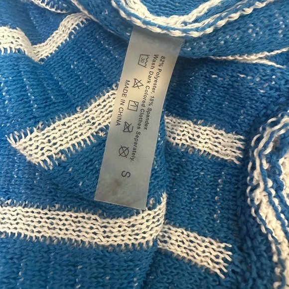 Blue and White crochet Patterned Swim Coverup - Picture 11 of 11